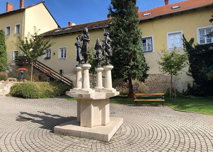 Negy Evszak Apartman- Daire Tapolca